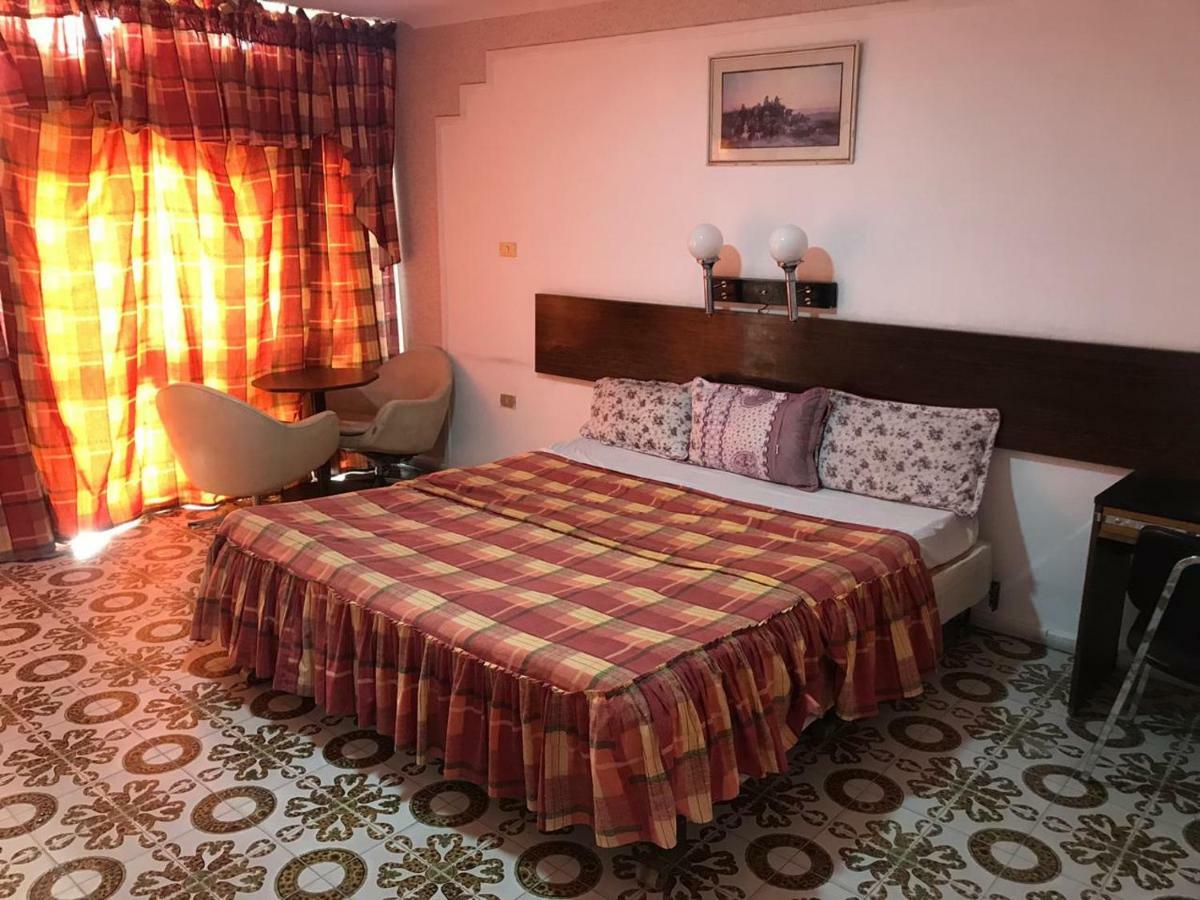 Aqaba Qazar Hotel Exteriör bild